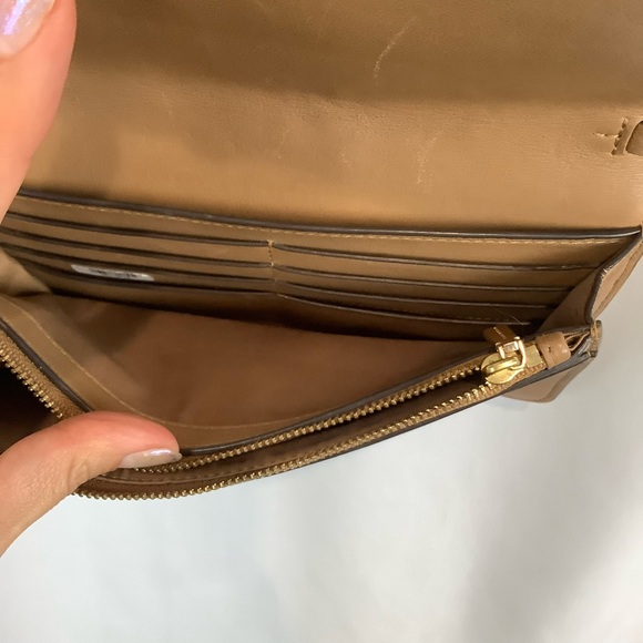 Tory Burch Quilted Leather Fleming Soft Wallet on Chain Bag - Picture 6 of 16